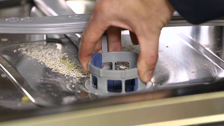 Отключается посудомоечная машина Bosch