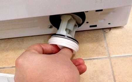 Не сливает воду стиральная машина Bosch